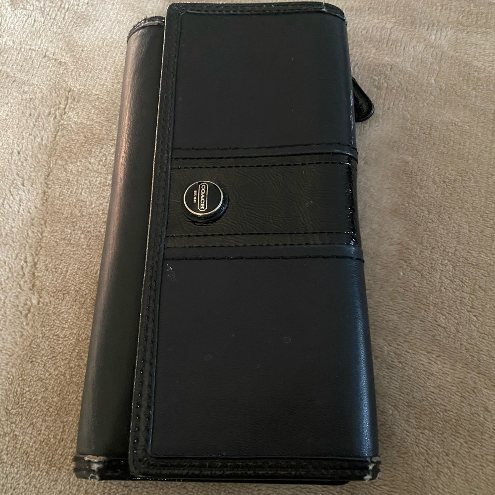 Coach Black Leather Trifold Wallet